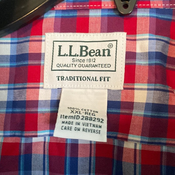 L.L Bean button up - Picture 2 of 5